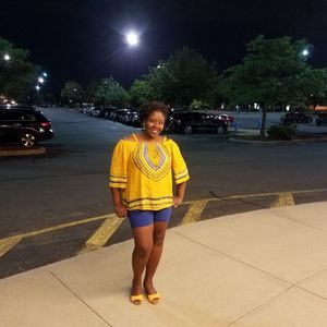 Meet your Posher, Nahomie alphonse